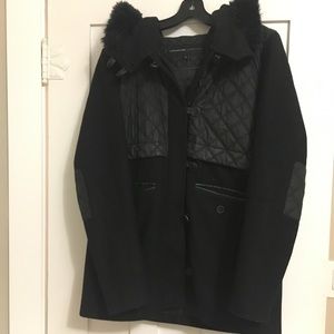Black coat, sz 12, faux fur collar & quilted front